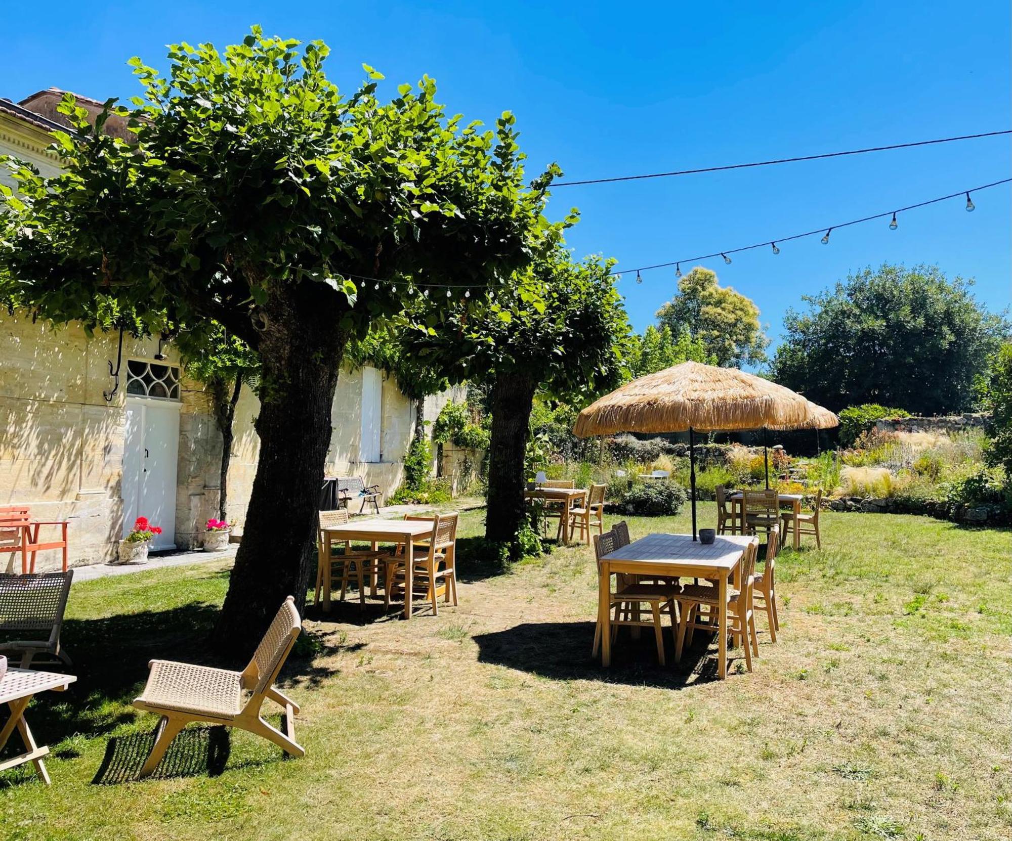 La Vigne D'Or Bed and Breakfast Teuillac Exteriör bild